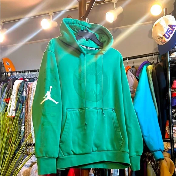 Jordan Boston Celtics Hoodie - Picture 1 of 5